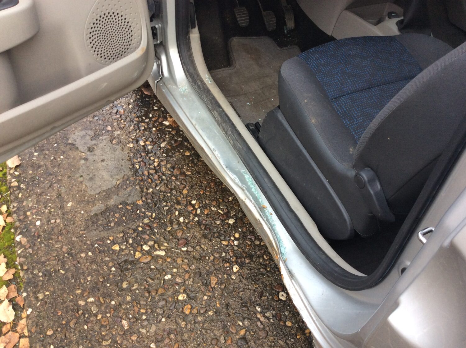 TWINGO 2 1.2 16V 75.