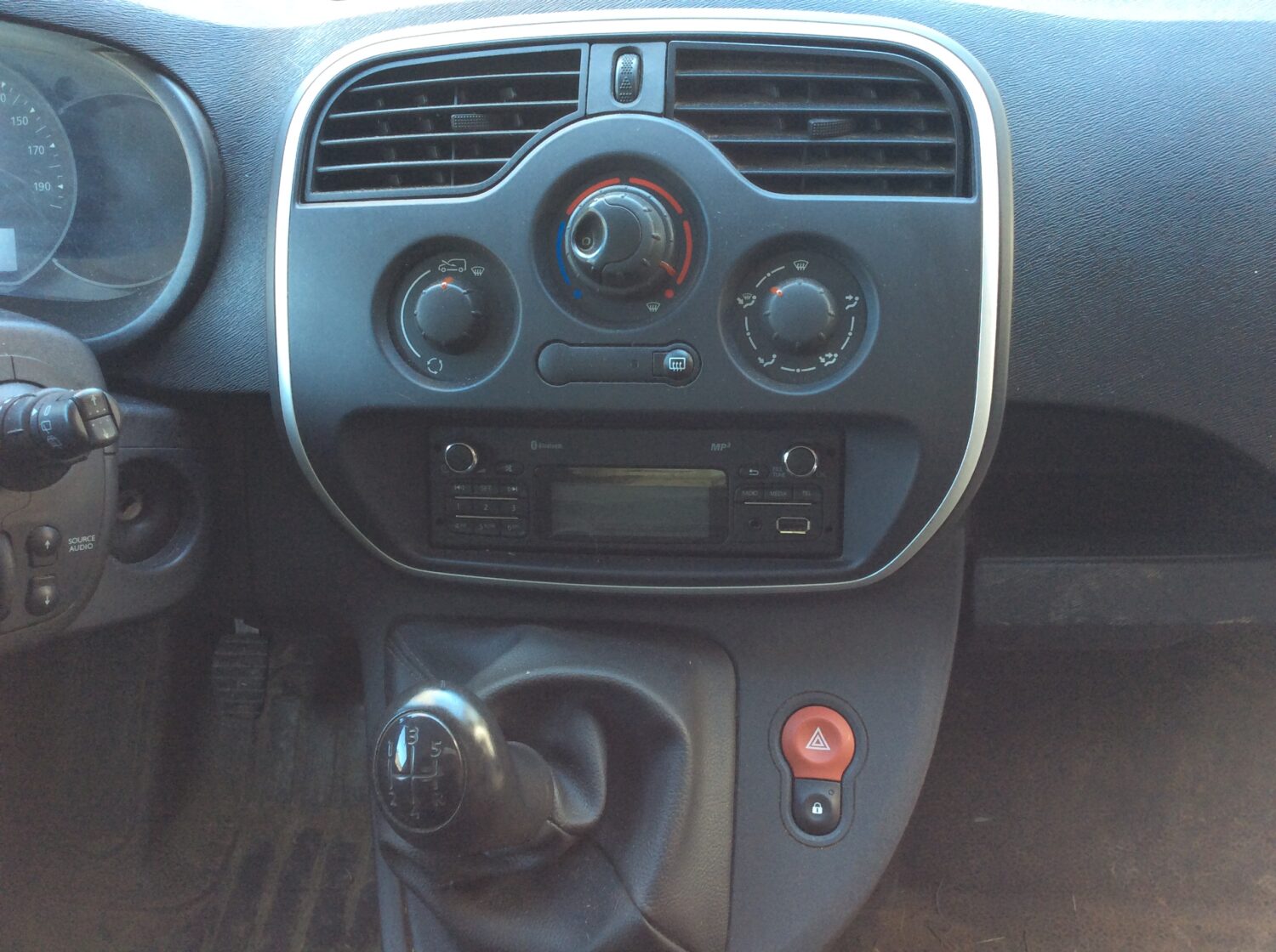 KANGOO 2 1.5 DCI 75.