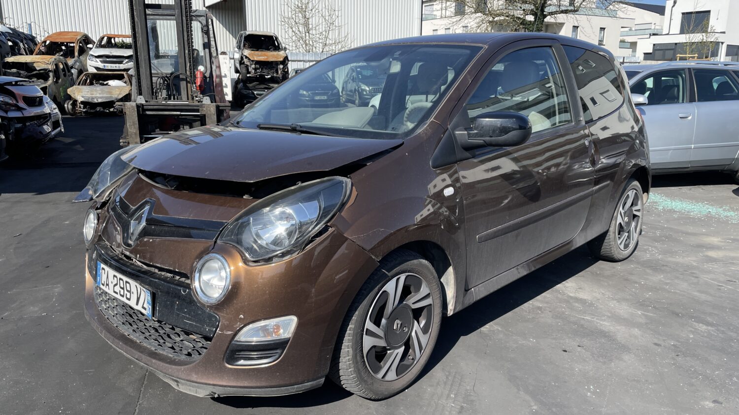 TWINGO 1.2 75