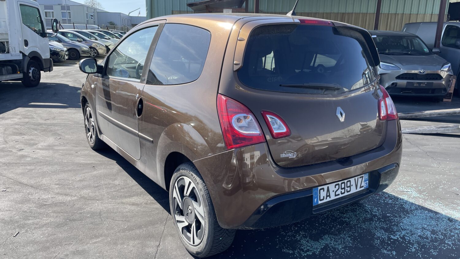 TWINGO 1.2 75