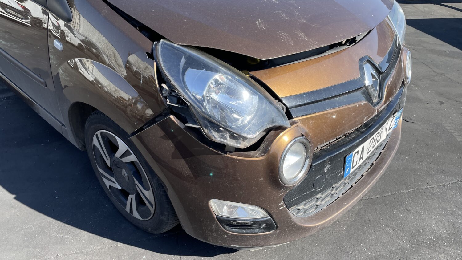 TWINGO 1.2 75