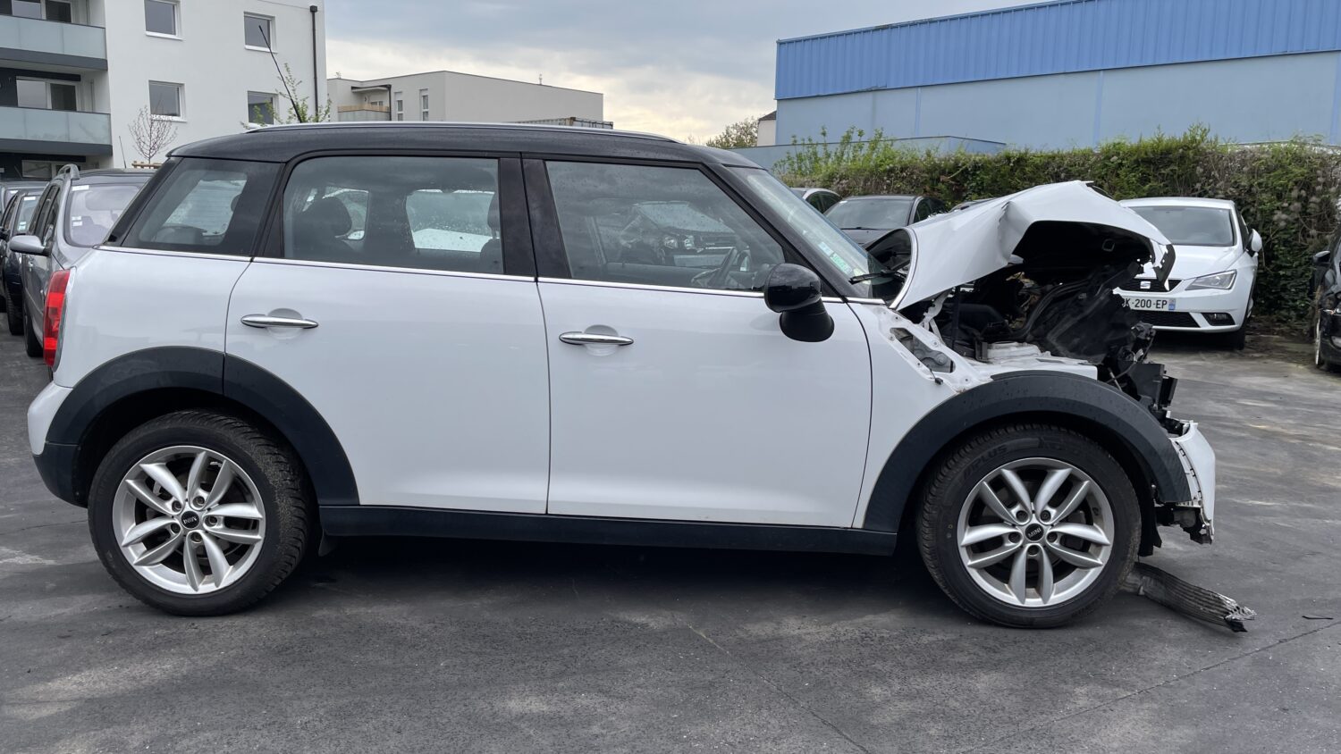 COUNTRYMAN 1.6D 110