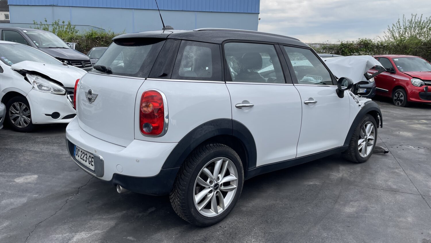 COUNTRYMAN 1.6D 110