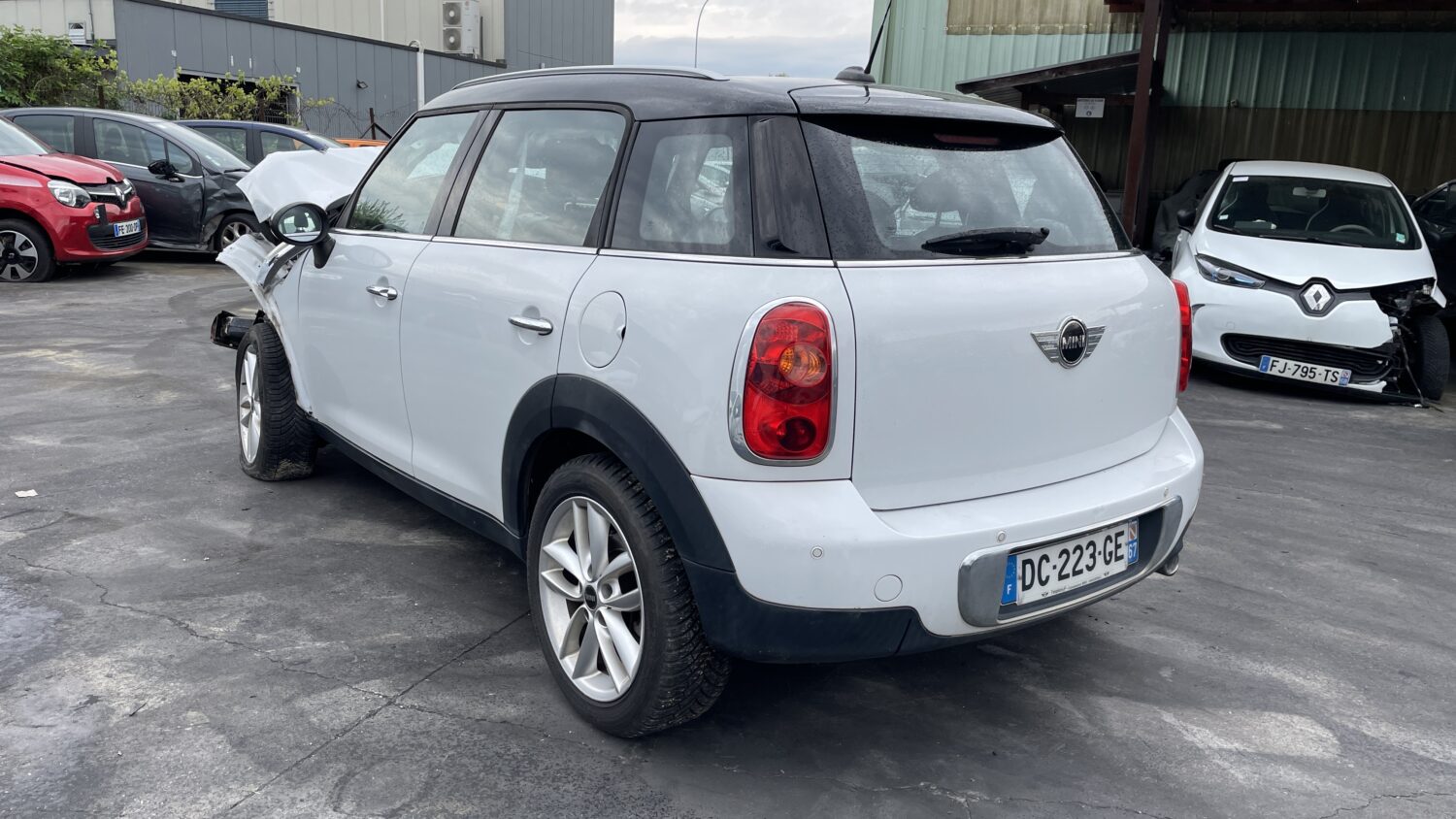 COUNTRYMAN 1.6D 110