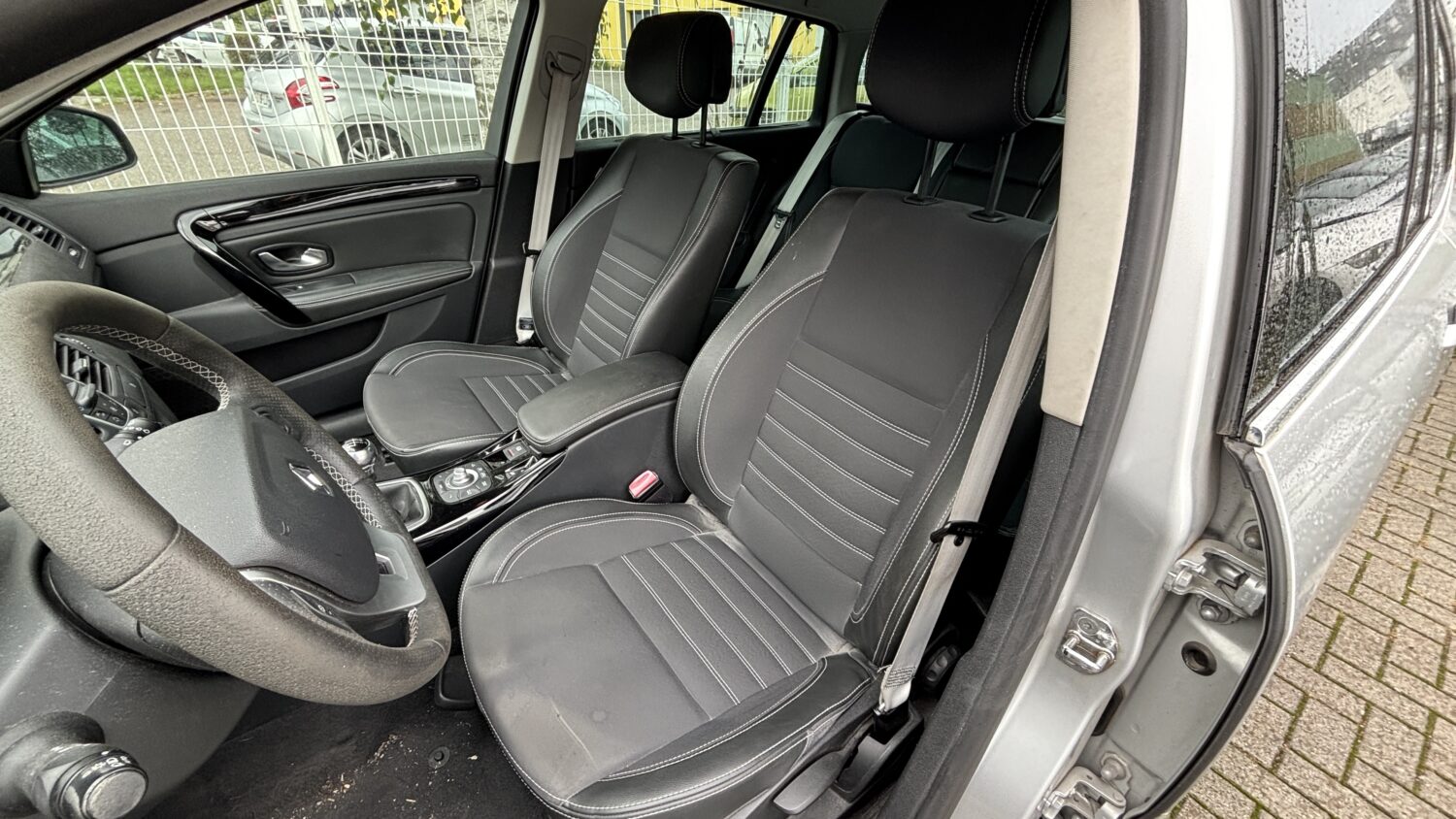 LAGUNA 2.0 DCI 130