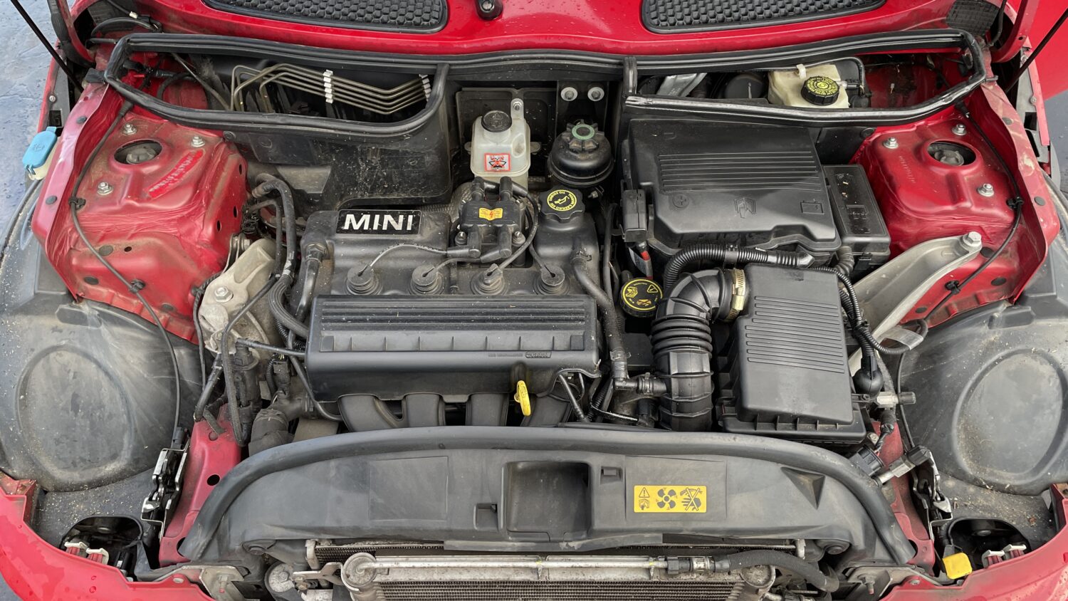 MINI ONE 1.6 90