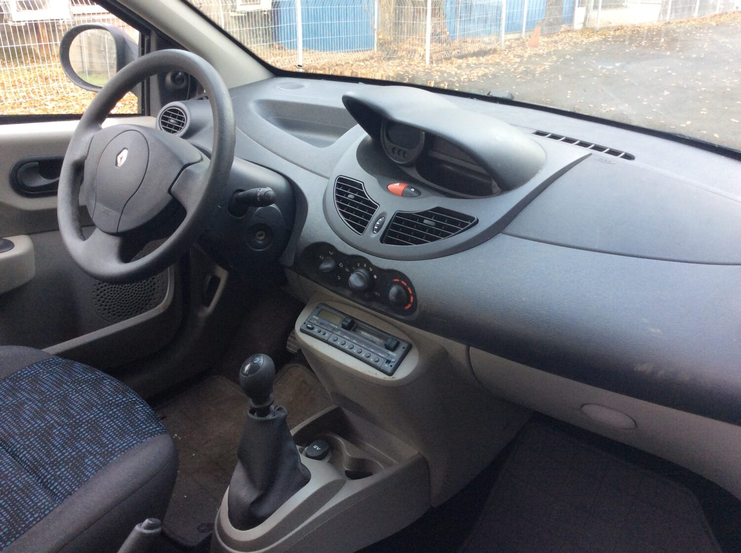 TWINGO 2 1.2 16V 75.