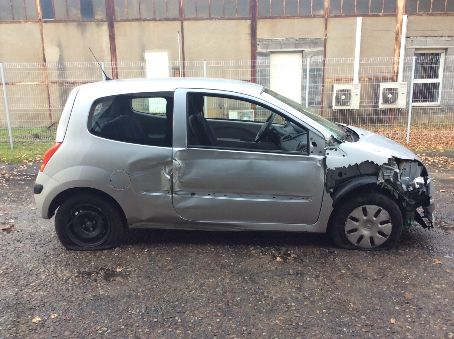 TWINGO 2 1.2 16V 75.