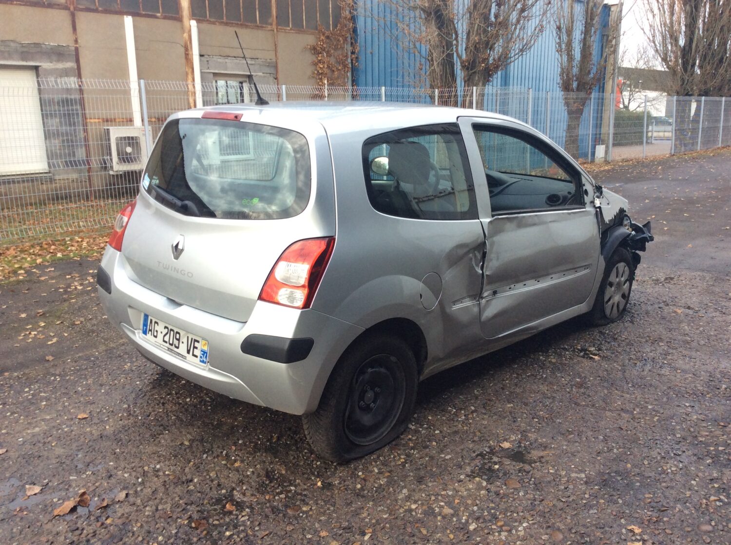 TWINGO 2 1.2 16V 75.