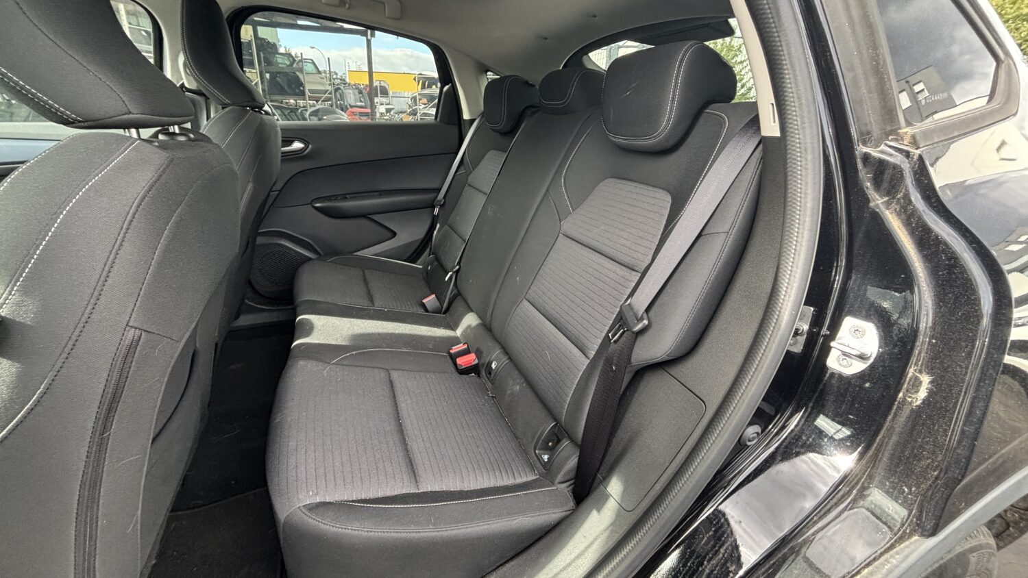 ARKANA 1.3 E-TECH 140