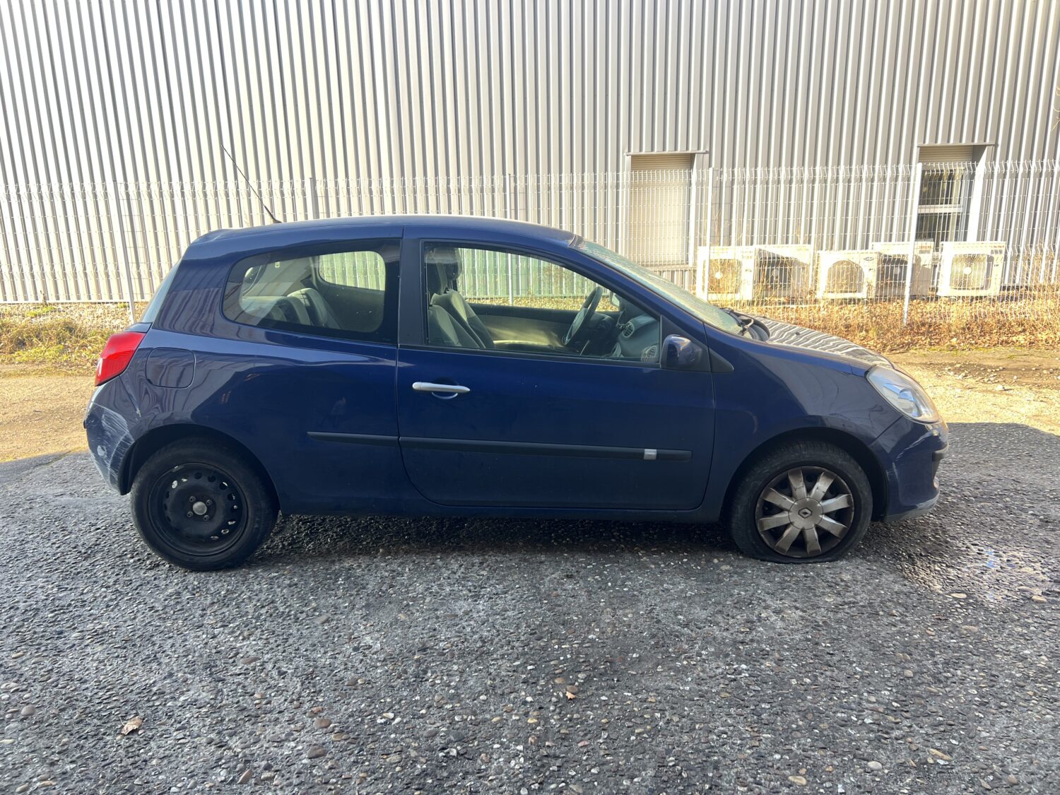 CLIO 3 1.4 i 16V 98.