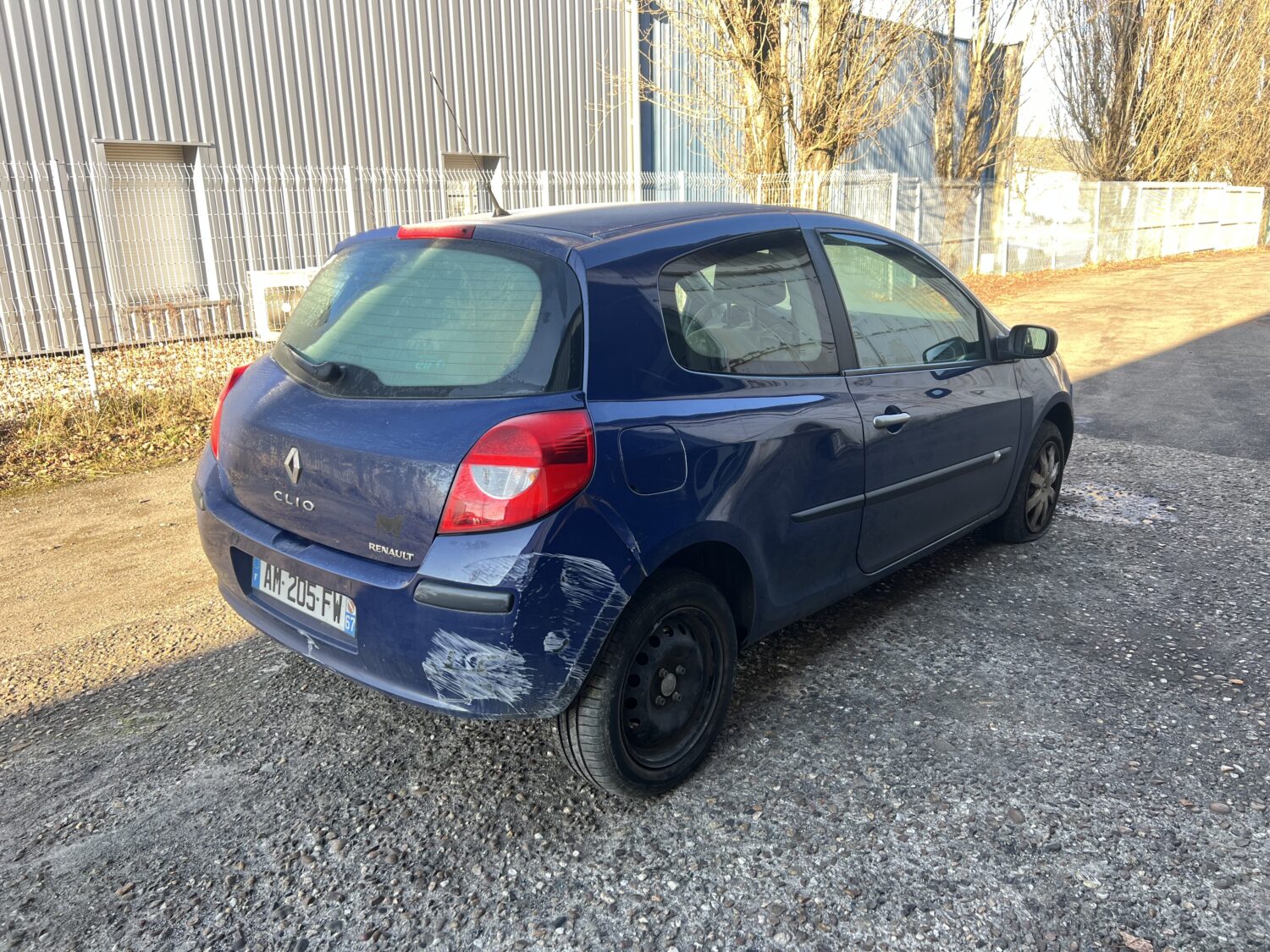 CLIO 3 1.4 i 16V 98.