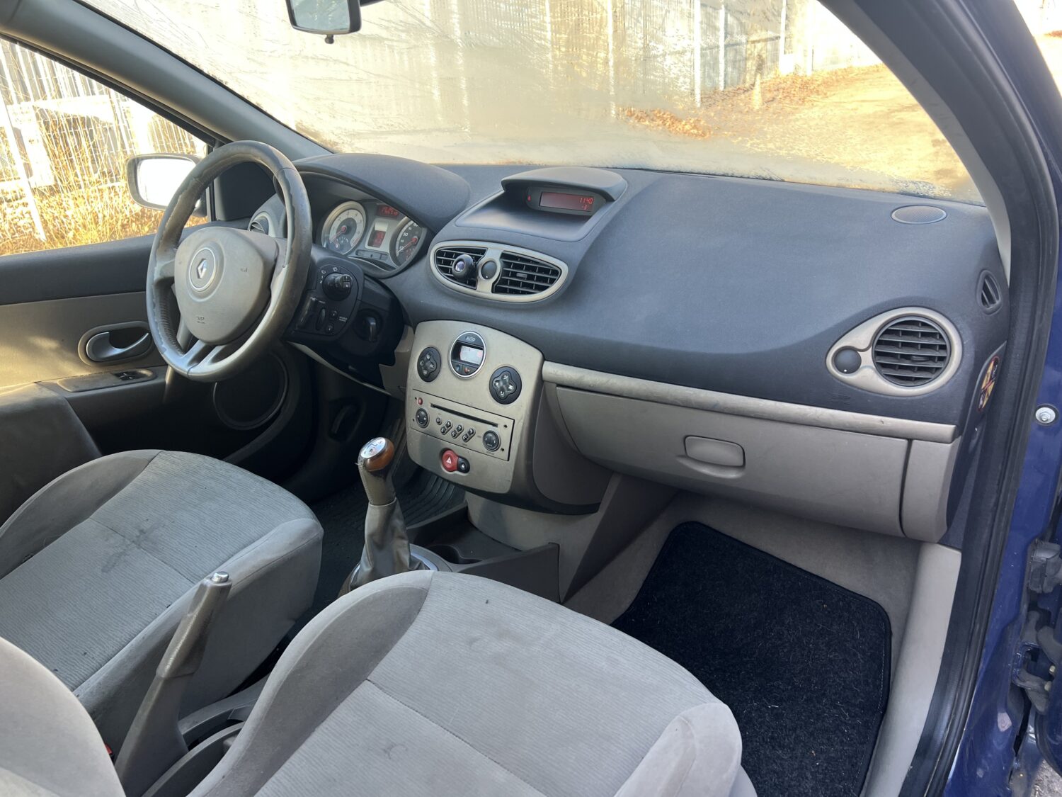 CLIO 3 1.4 i 16V 98.