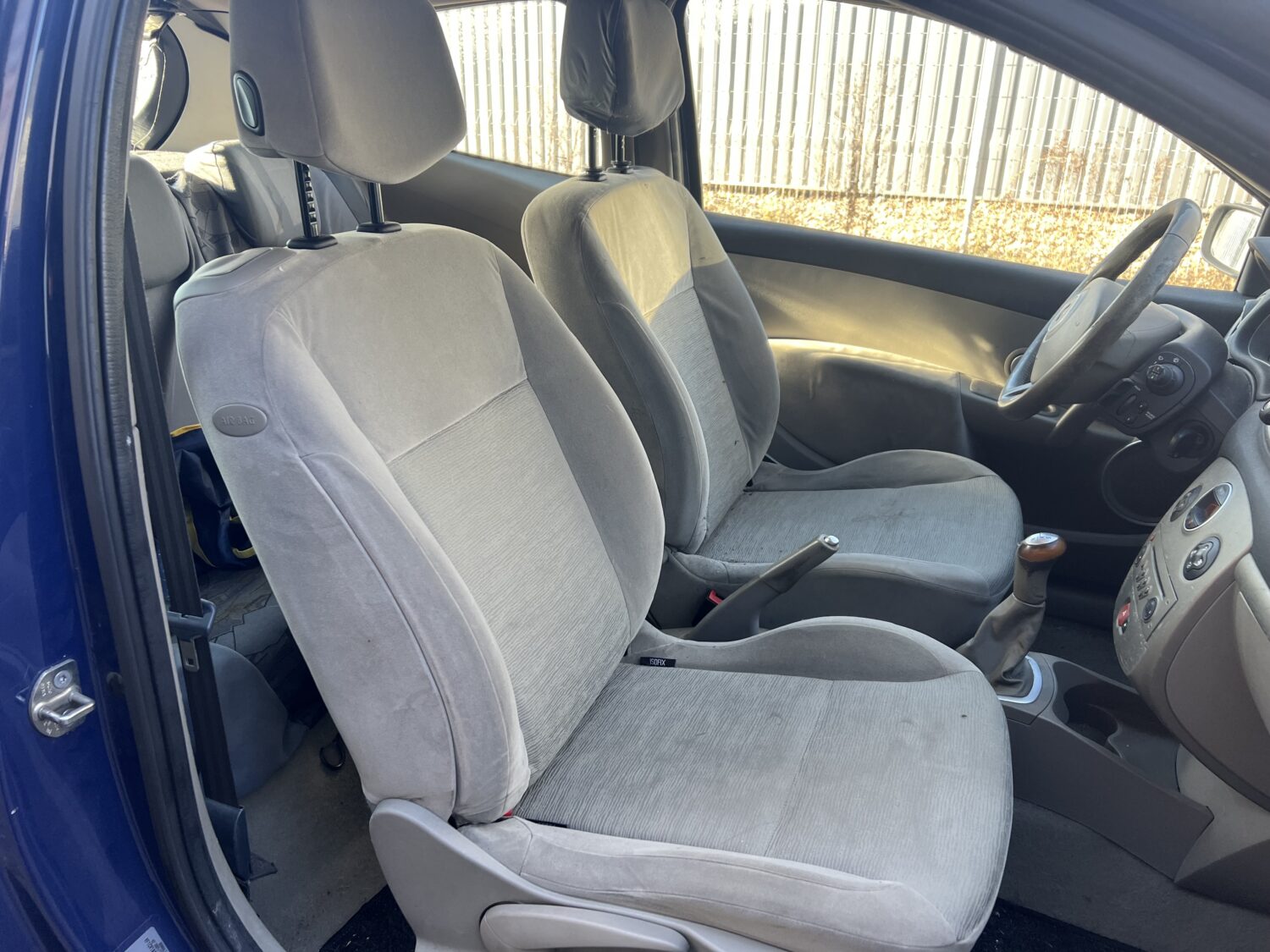 CLIO 3 1.4 i 16V 98.