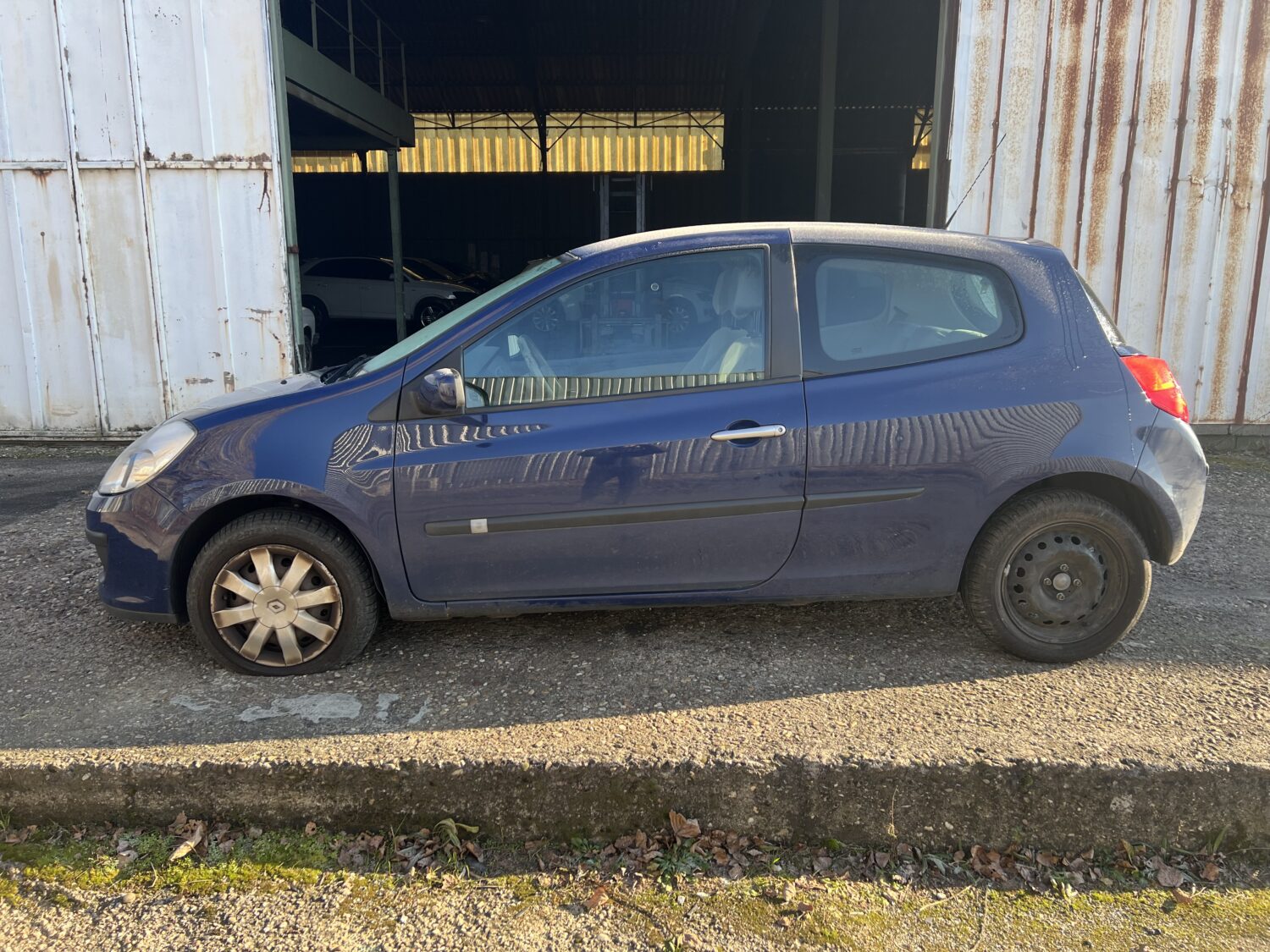 CLIO 3 1.4 i 16V 98.