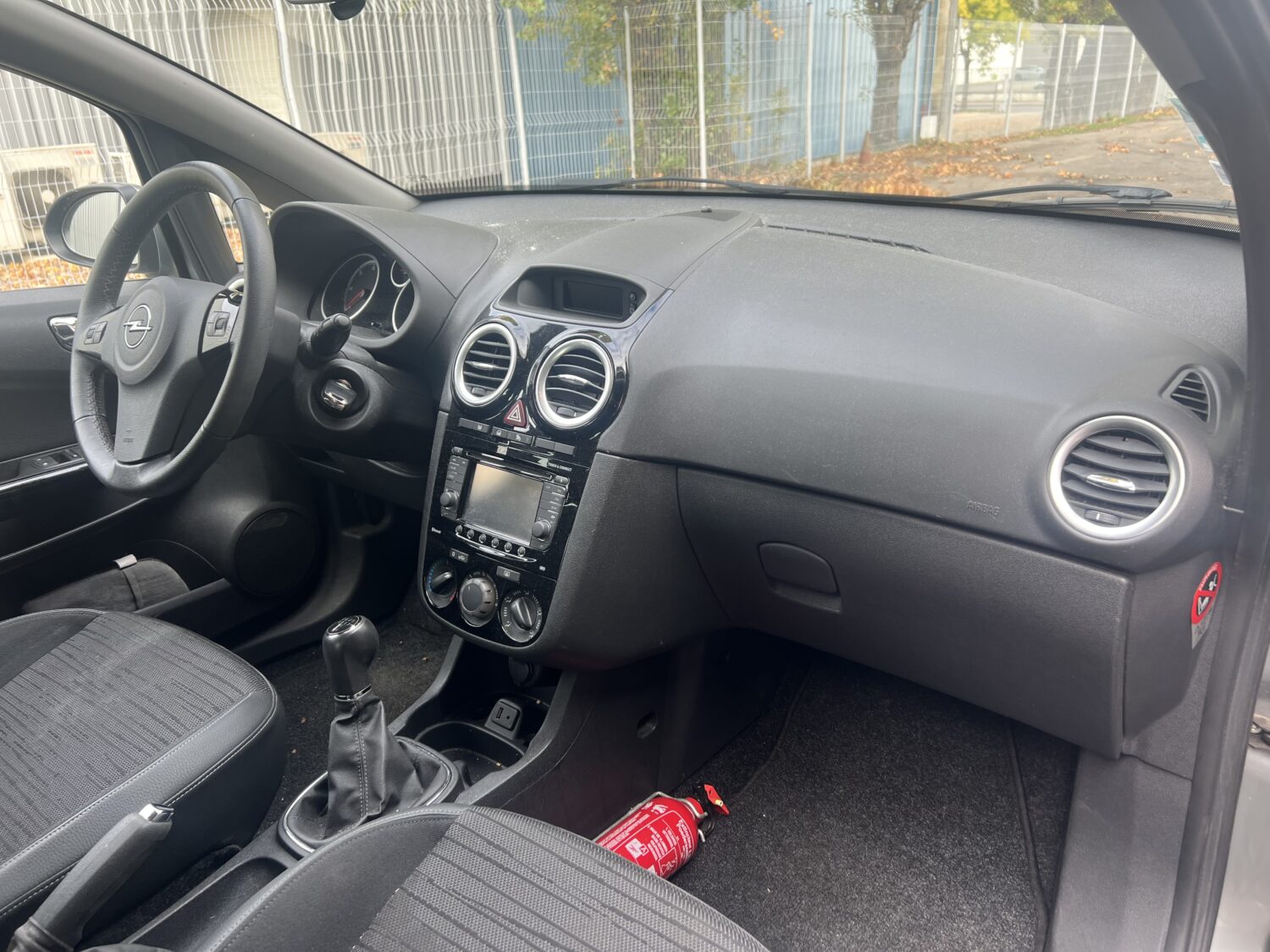 CORSA D  1.3 CDTI 75.