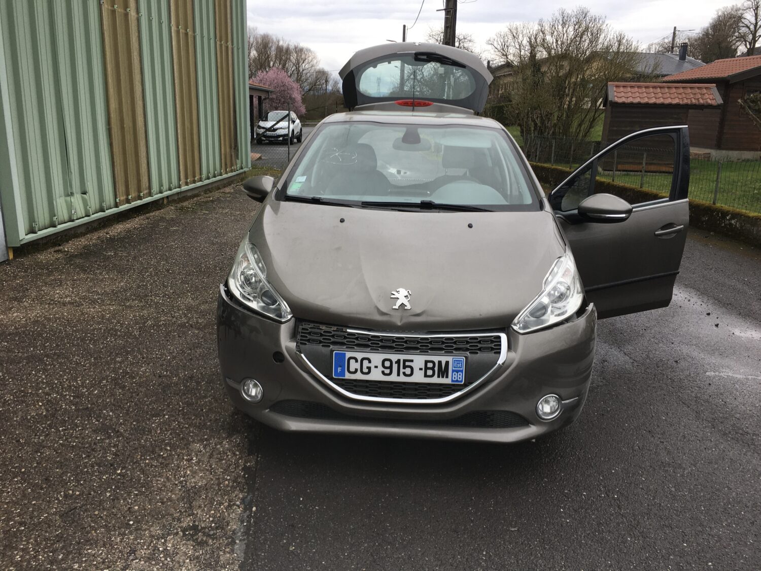 208 1.6 VTi 120