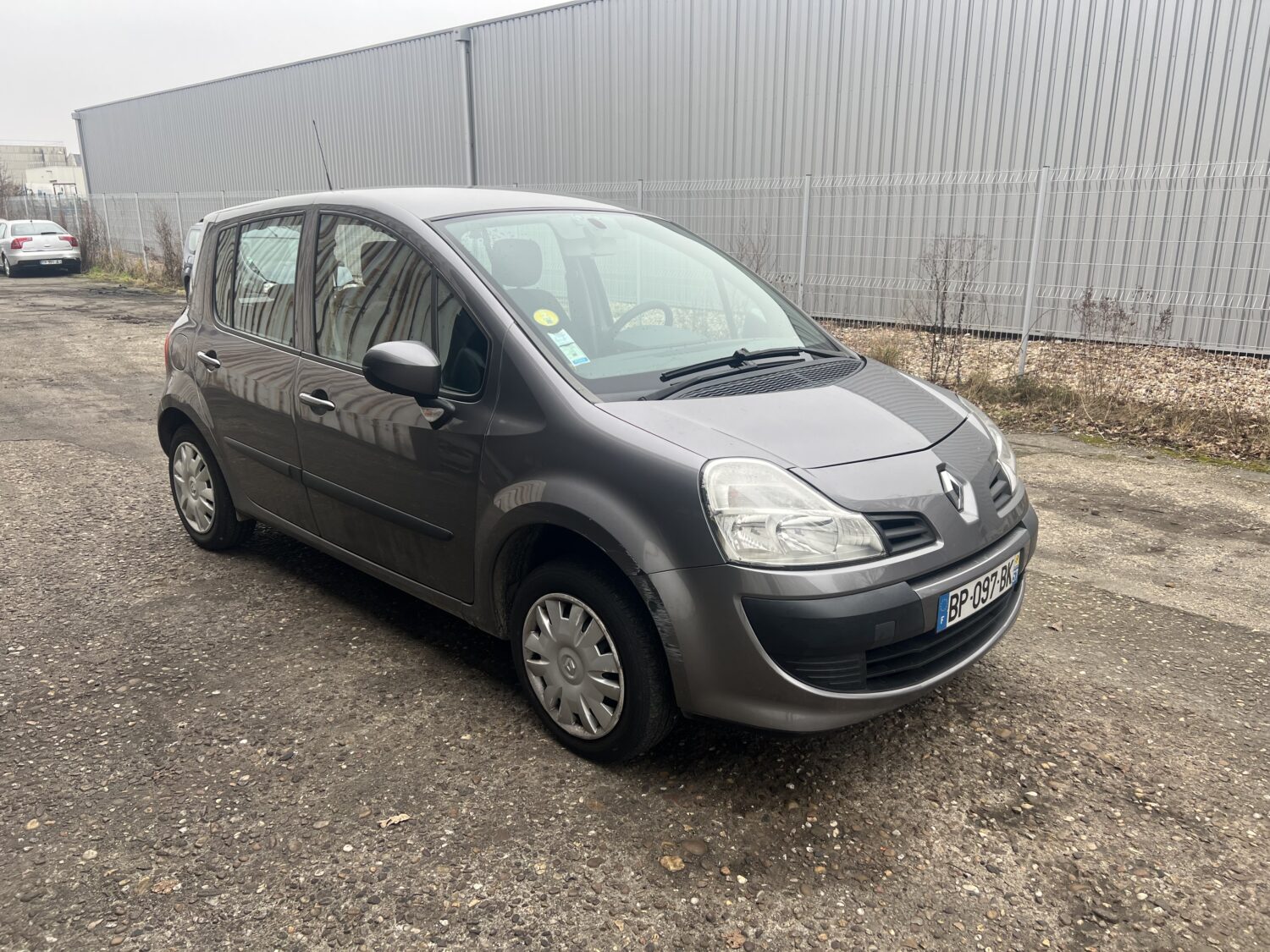MODUS 1.2 i 16V 75.