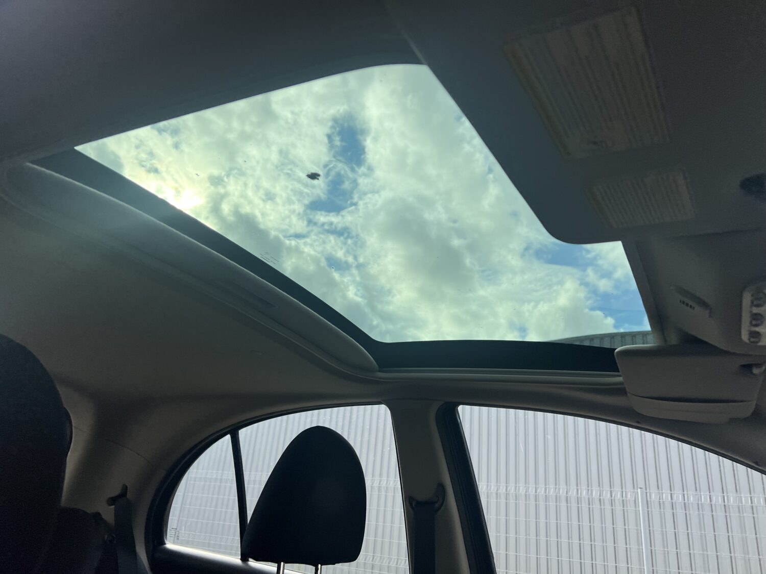 MICRA 4  1.2 i 12V 98.