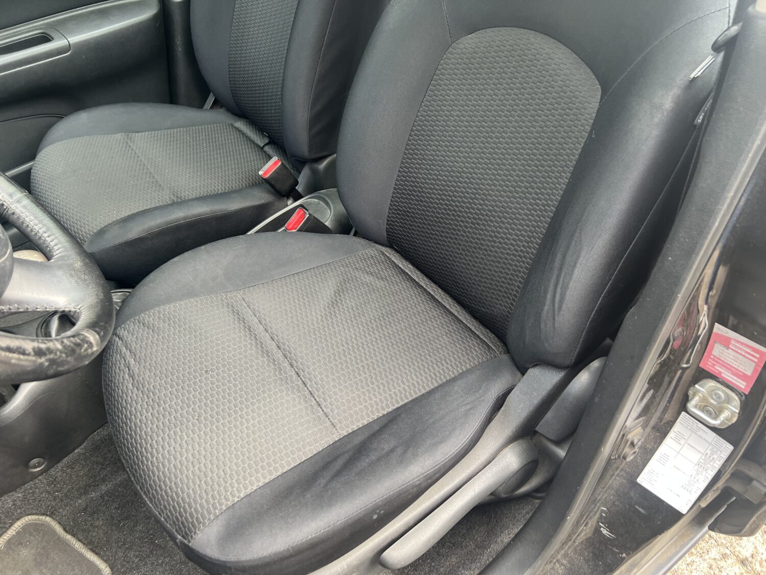 MICRA 4  1.2 i 12V 98.