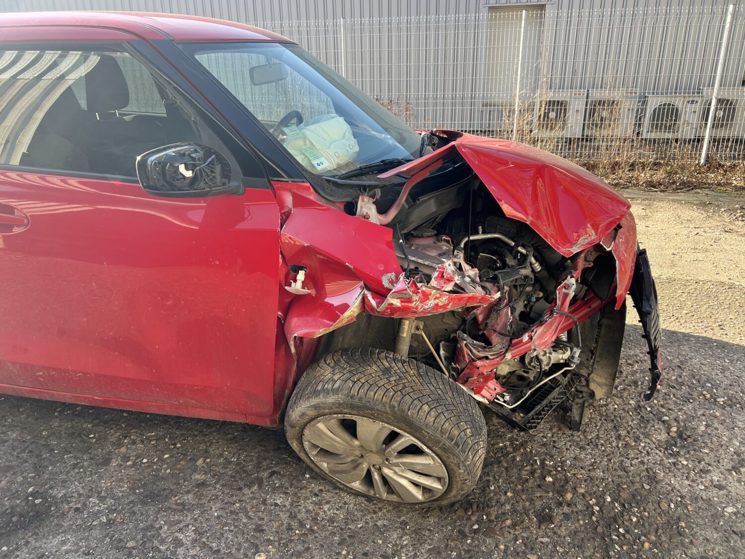 SWIIFT 5  1.2 i 16V 90.