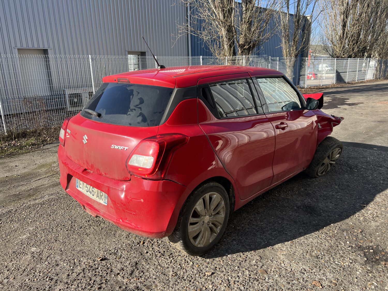 SWIIFT 5  1.2 i 16V 90.