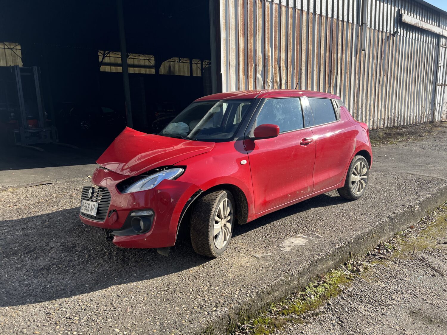 SWIIFT 5  1.2 i 16V 90.
