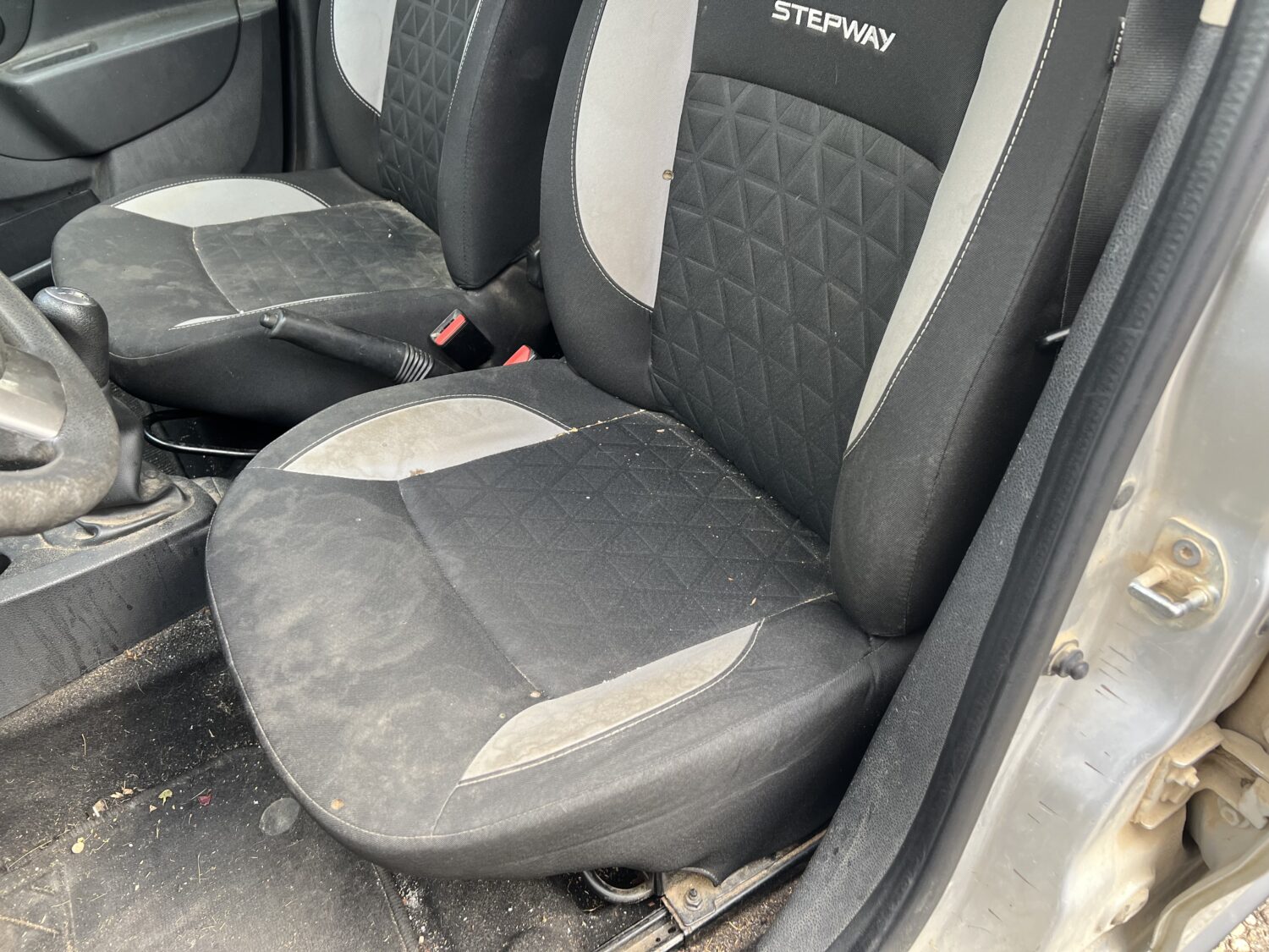 SANDERO  TCE 90  0.9 i 12V.