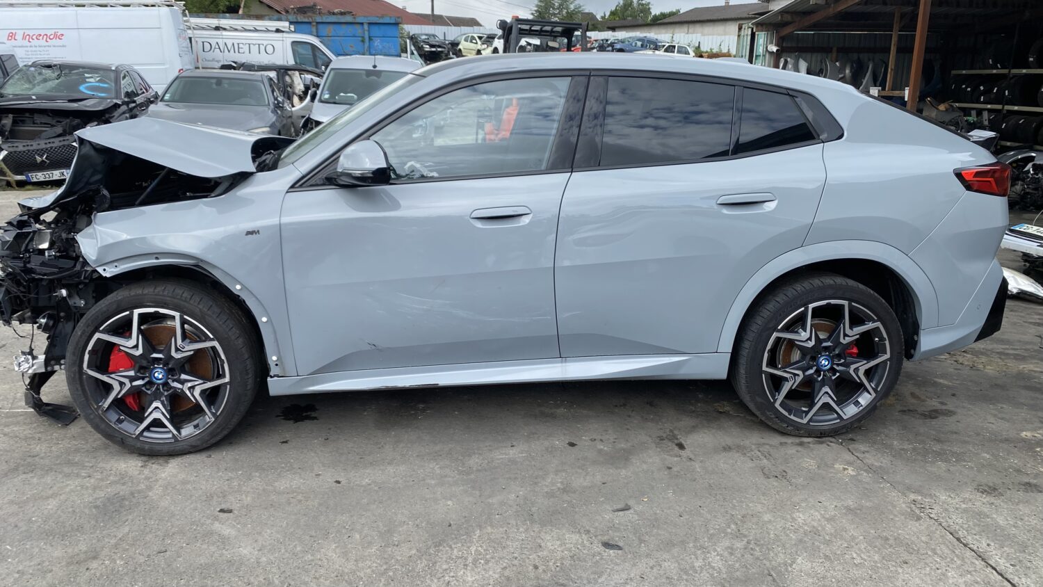 IX2 XDRIVE30 313