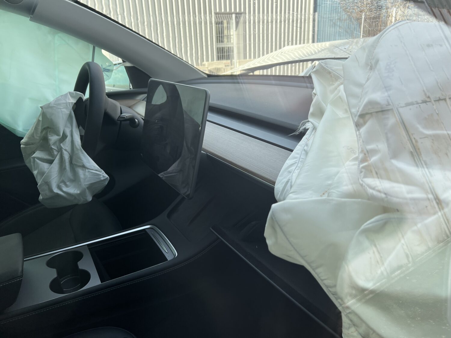 TESLA Y  ELECT. 4×4.