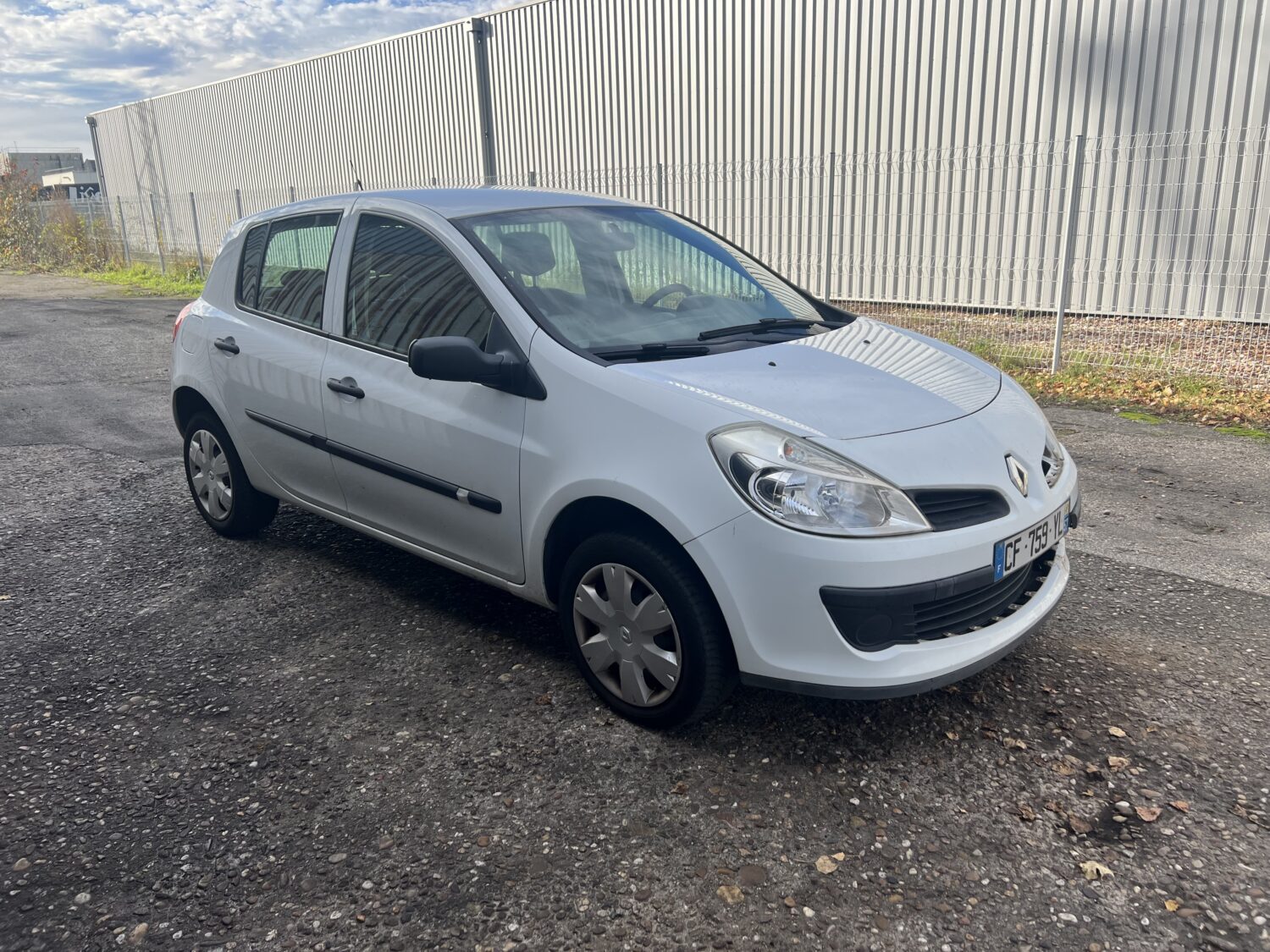 CLIO 3  1.5 DCI 68.