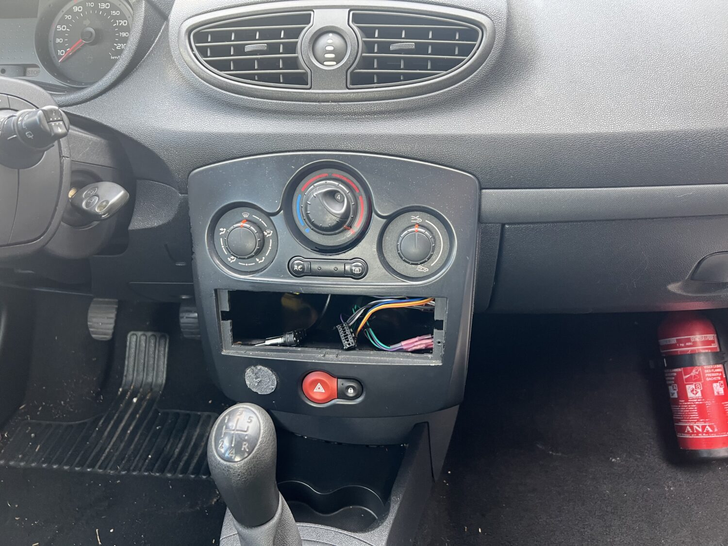 CLIO 3  1.5 DCI 68.