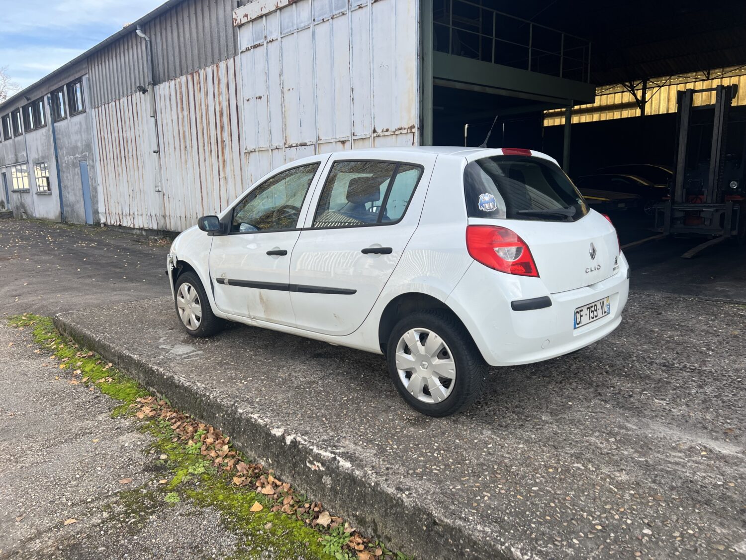 CLIO 3  1.5 DCI 68.