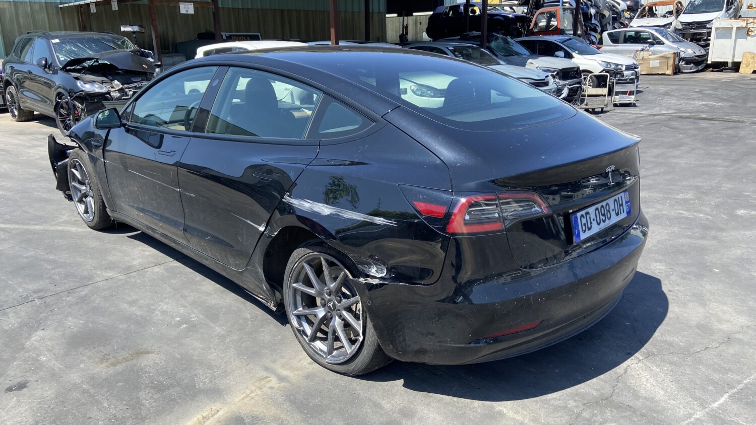 MODEL 3 3D1 275