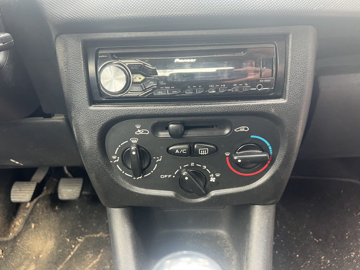 206 +  1.4 i 8V 75.