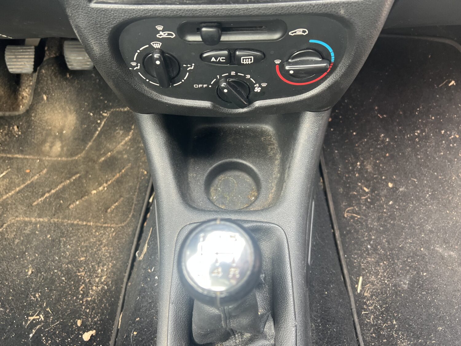 206 +  1.4 i 8V 75.