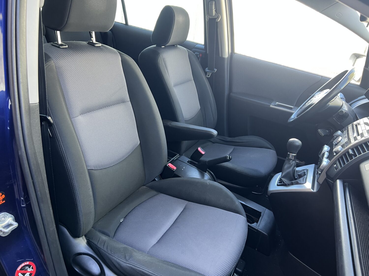 MAZDA 5 2.0 TD 145.