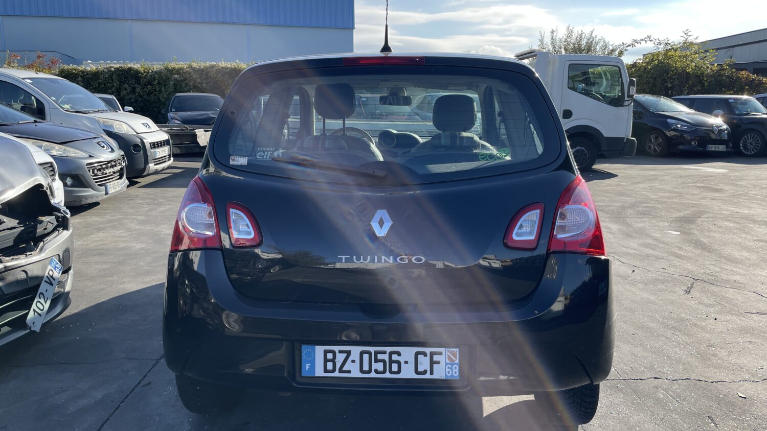 TWINGO 1.2 75