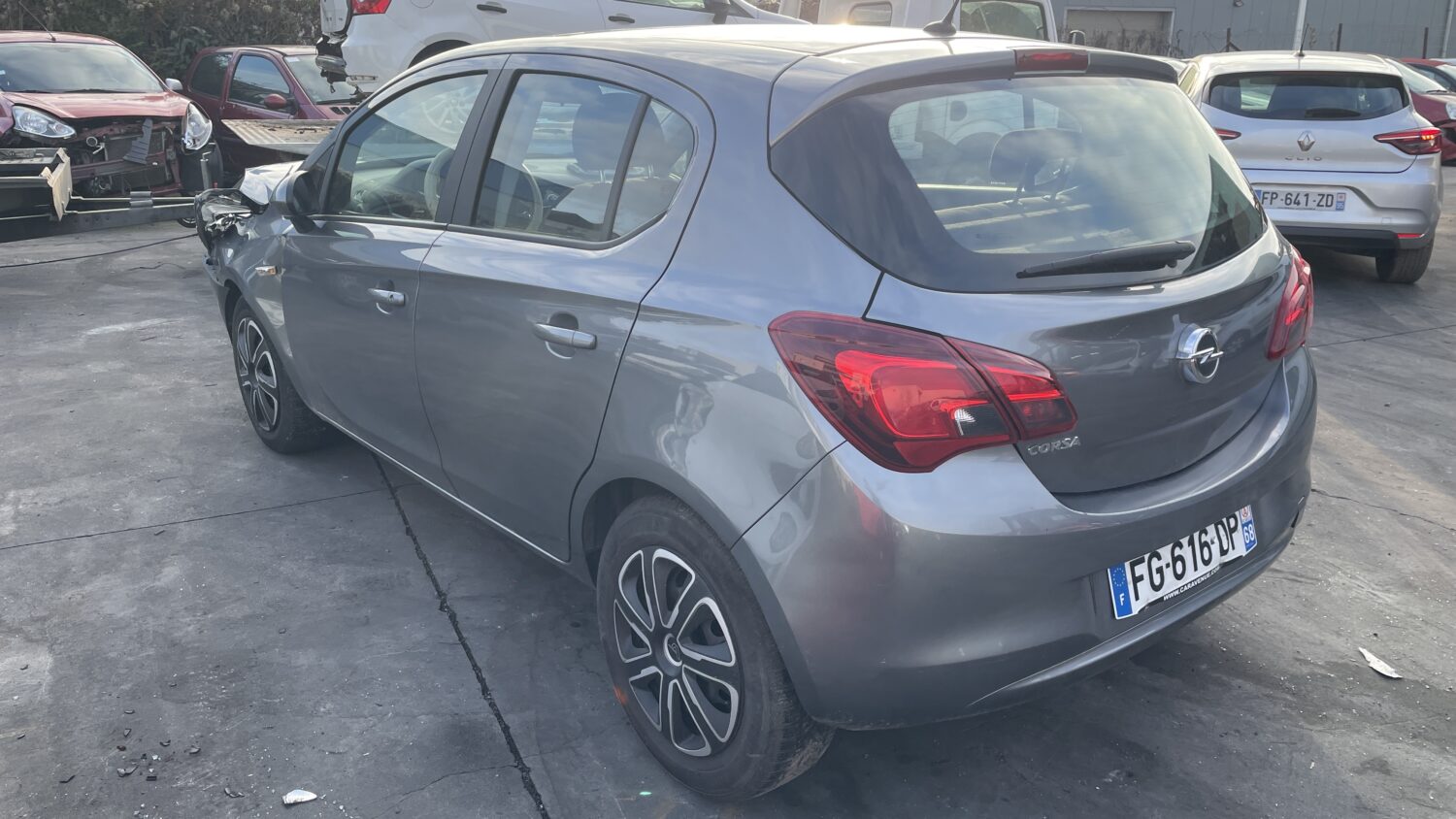CORSA 1.4 90