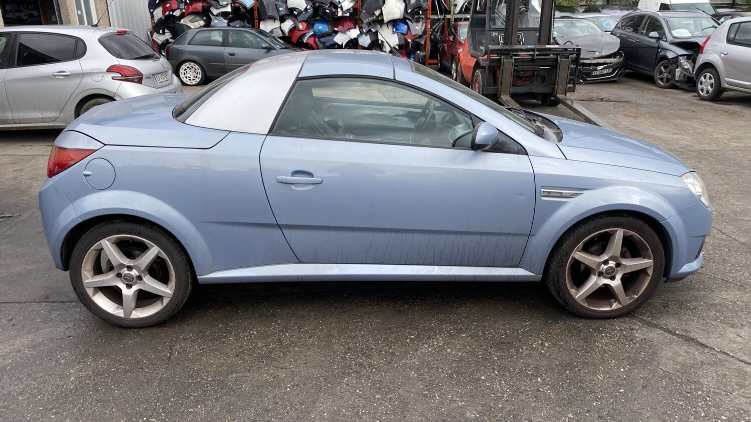 TIGRA 1.8i 125