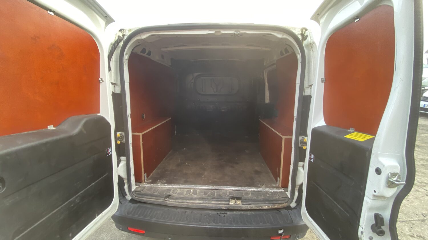 DOBLO 1.3 JTD 90