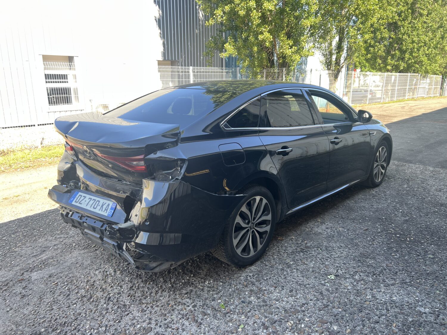 TALISMAN 1.6 TCE HYBRID.