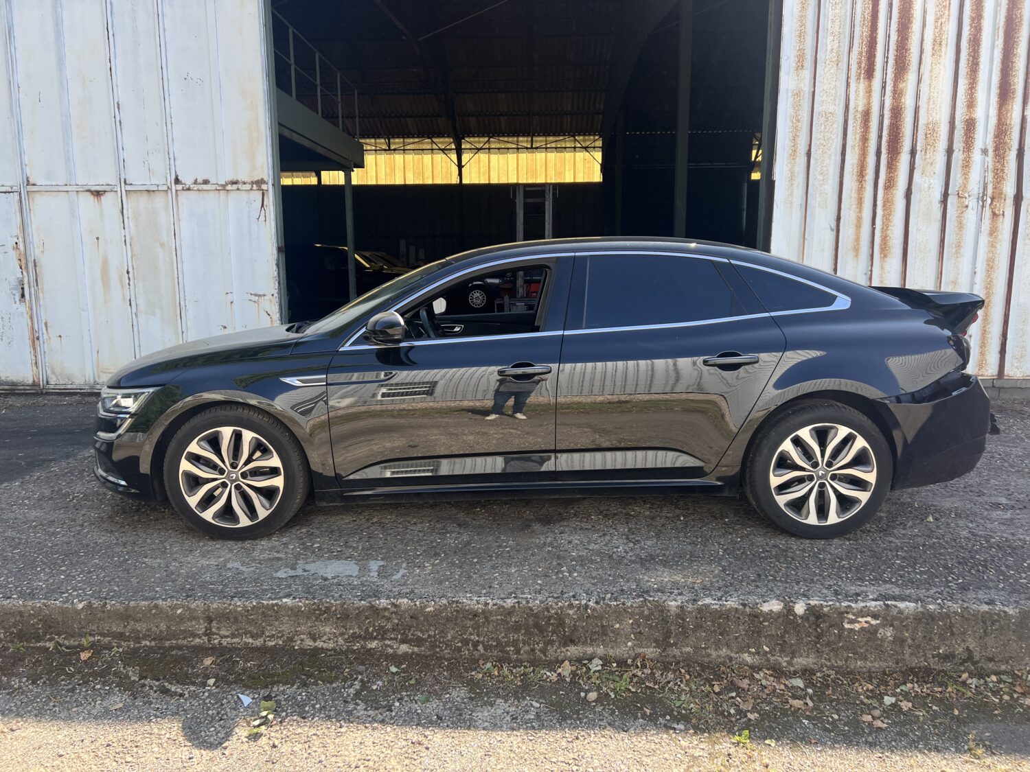 TALISMAN 1.6 TCE HYBRID.