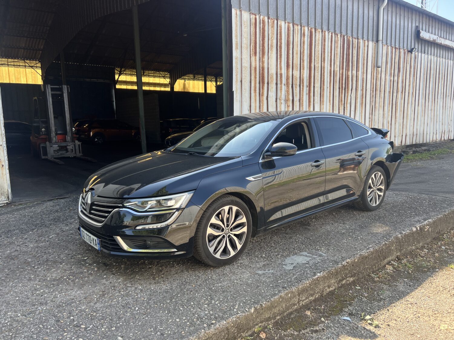 TALISMAN 1.6 TCE HYBRID.