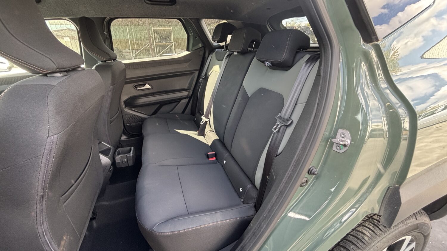 DUSTER 1.6 HYBRIDE 140