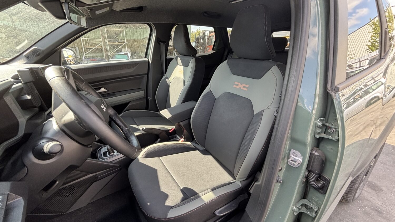 DUSTER 1.6 HYBRIDE 140