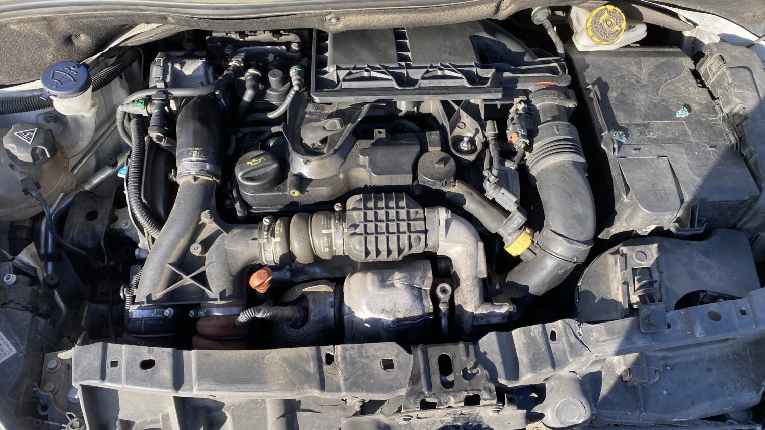 208 1.6 HDI 92
