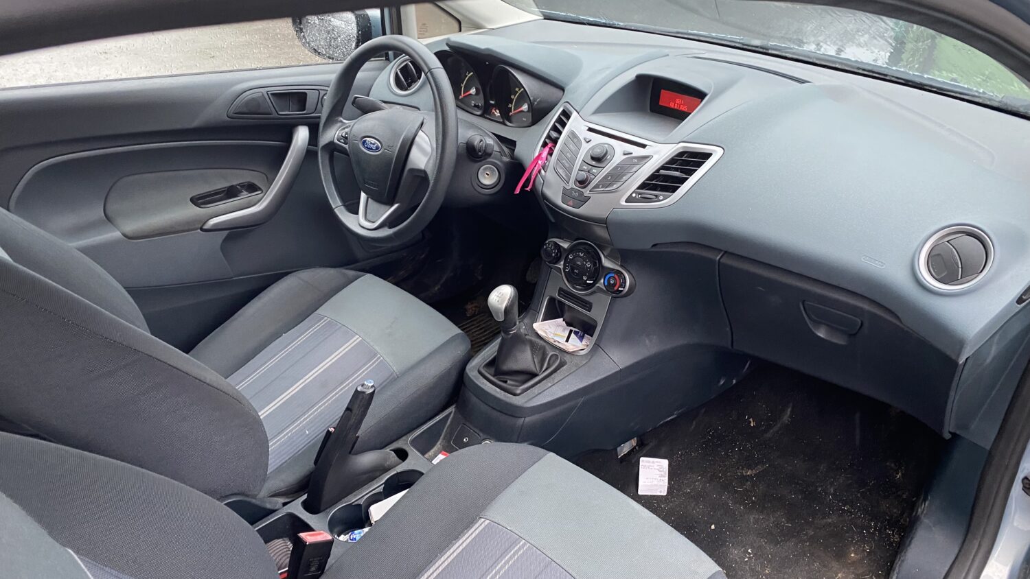 FIESTA 1.25i 82