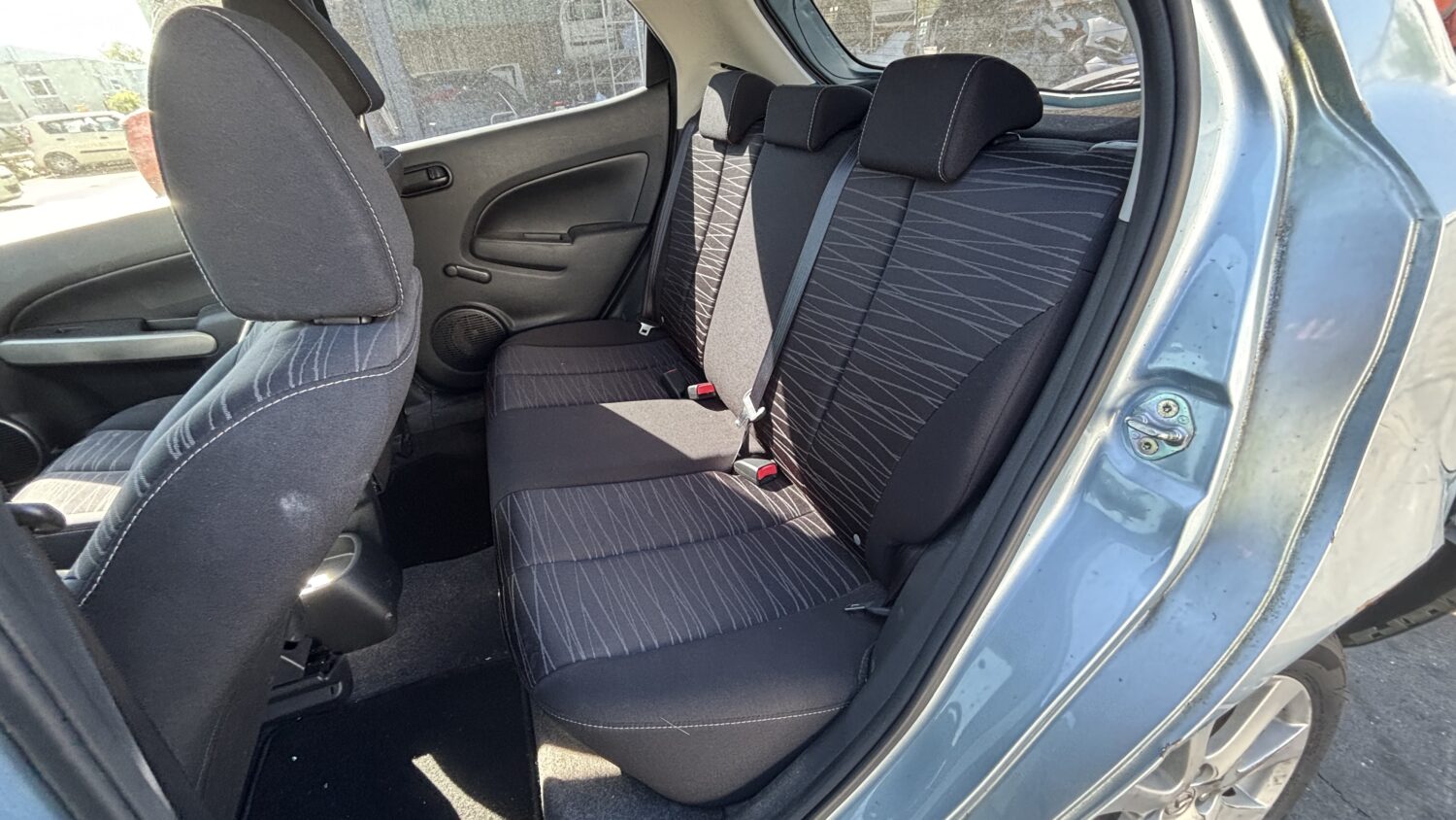 MAZDA 2 1.3 MZR 75