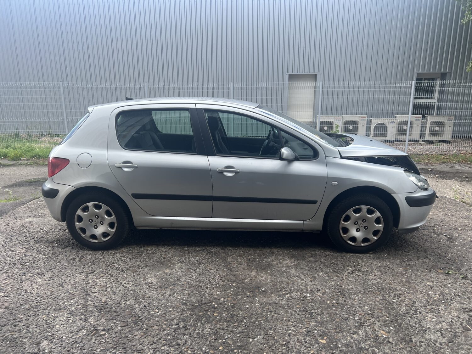 307 1.6 i 16V 110.